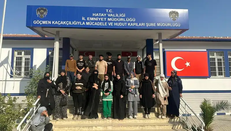 Minibüste Yakalanan Göçmenler: İnsan Kaçakçılığının Gizli Yüzü