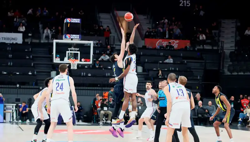 Anadolu Efes ve Panathinaikos Maçının Tarihi ve Saati Açıklandı