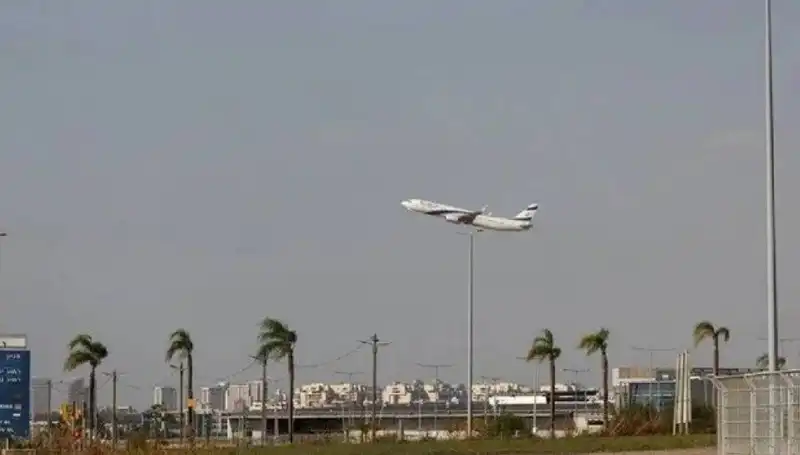 Yemenli Husiler, Ben Gurion Havalimanı'nı Hedef Aldı: Gelişmeler Neler?