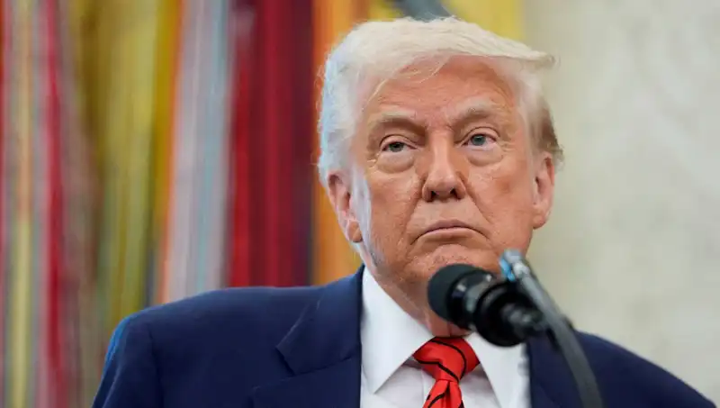 Trump G7 Zirvesini Neden Erken Terk Etti? Acil Toplantının Sebepleri Açığa Çıkıyor