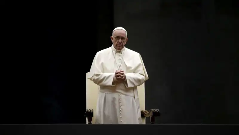 Kapıcılıktan Vatikan'a: Francis'in Hayatında Dönüm Noktaları