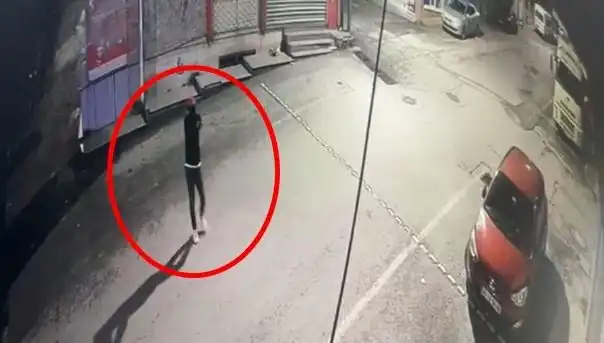 Kıraathaneyi Kurşunlayıp Kaçan Şahsın Kimliği Üzerinde Duruluyor
