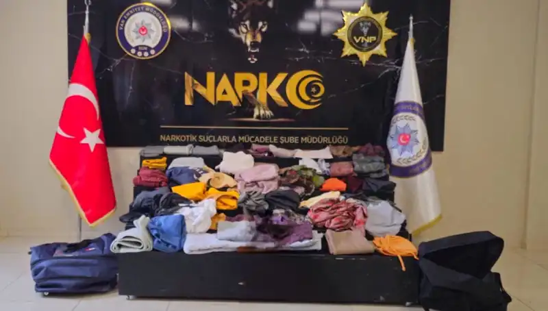 32 Kilo Metamfetaminle Yakalanan Şüpheli: Uyuşturucu Ticareti ile Mücadelede Yeni Bir Vaka