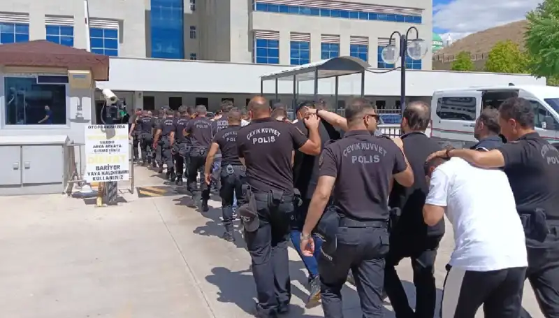 Ankara'da Tehdit ve Haraç Çetenin Çöküşü: Avukatlar da Operasyonda