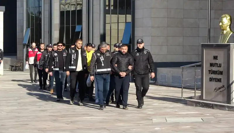 Balyozla Kavgaya Karışan Şüpheliler Serbest Bırakıldı: Olayın Detayları Neler?