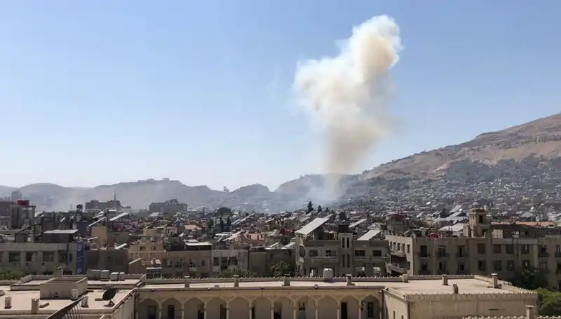 İsrail, Süveyda Şehrinin Etrafını Bombaladı: Nedenleri ve Sonuçları