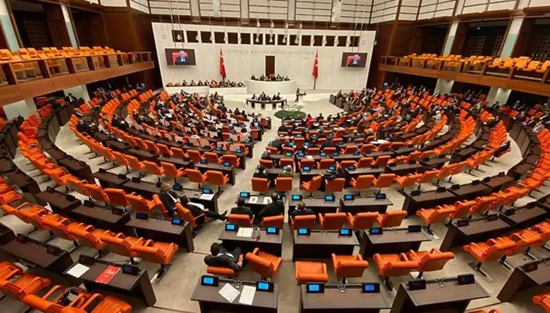 Yeni Dokunulmazlık Dosyaları Meclis Gündeminde: Neler Olacak?