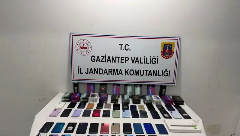 Gaziantep'te Kaçak Telefon Operasyonu: 2 Milyon TL'lik Yakalama!
