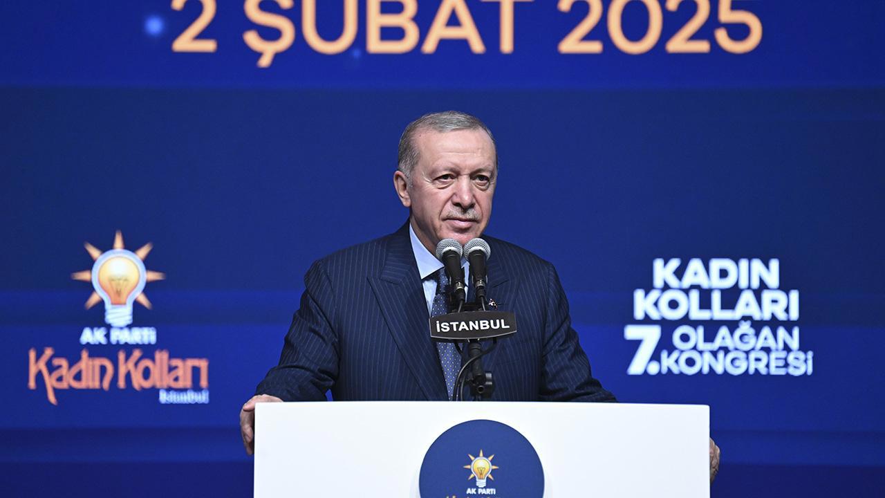 Cumhurbaşkanı Erdoğan'dan sert eleştiri: Muhalefet milletin derdine kafa yormuyor!