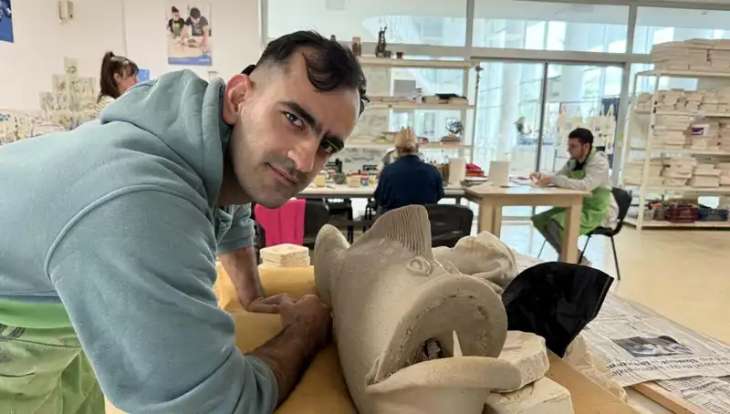 İşitme Engelli Rıfat Can'dan Özgün Başarı Hikayesi: İlham Veren Seyahat