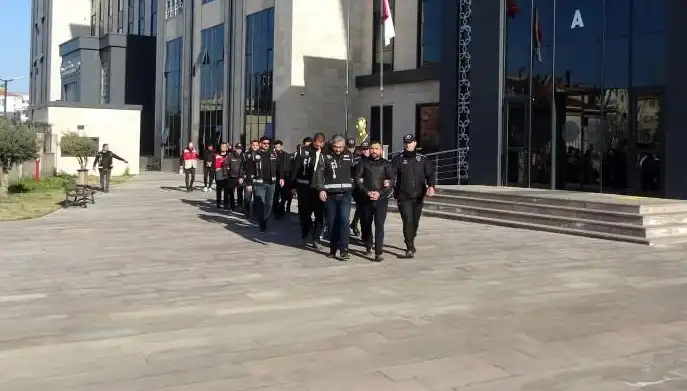 Otelde Şok Eden Kavga: Balyoz ve Bıçaklı Dehşet!