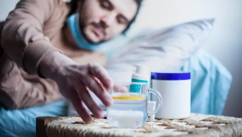 14 Yaşındaki Genç, Grip Sanılarak Hayatını Kaybetti: Hastalık Nedir?